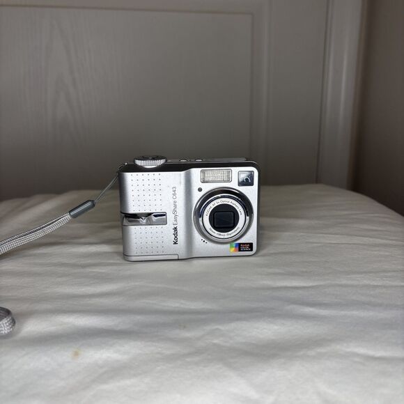 Kodak EasyShare C643 camera Un tested Sold for parts or repair - Picture 1 of 5
